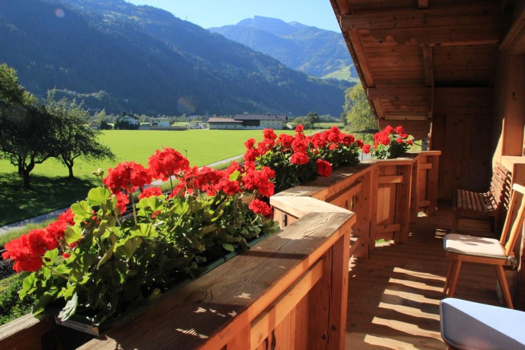 Apart Eberharter Aschau Im Zillertal Esterno foto